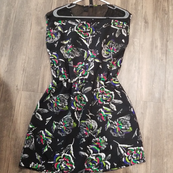 3 for $10| Petticoat Alley Dress - Picture 6 of 7
